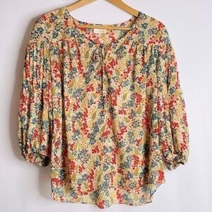 Pins & Needles Floral pleated blouse